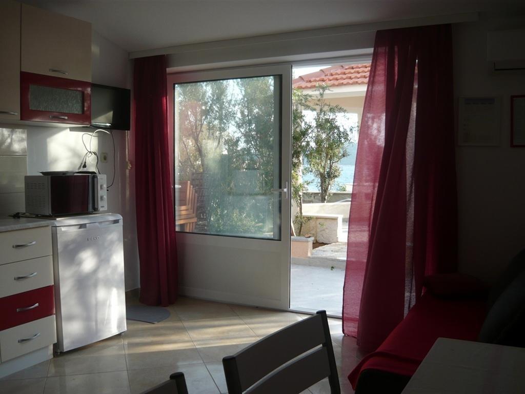 Apartments Luka Sevid Esterno foto