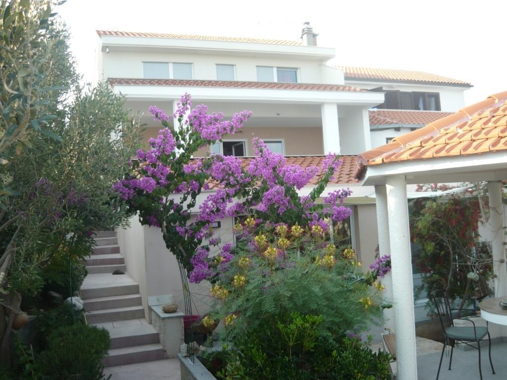 Apartments Luka Sevid Esterno foto